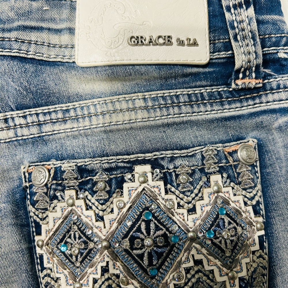 Grace Embroidered Light Blue Distressed Jean Shorts - Picture 3 of 9